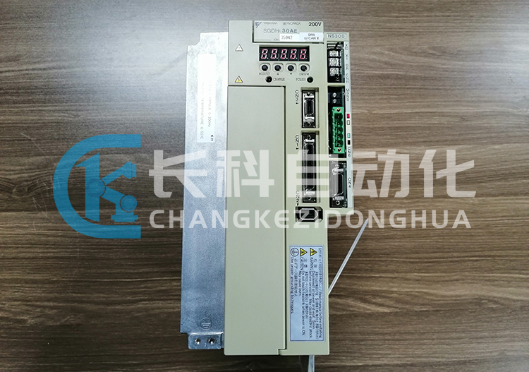 安川SGDH伺服驱动器JUSP-NS300E