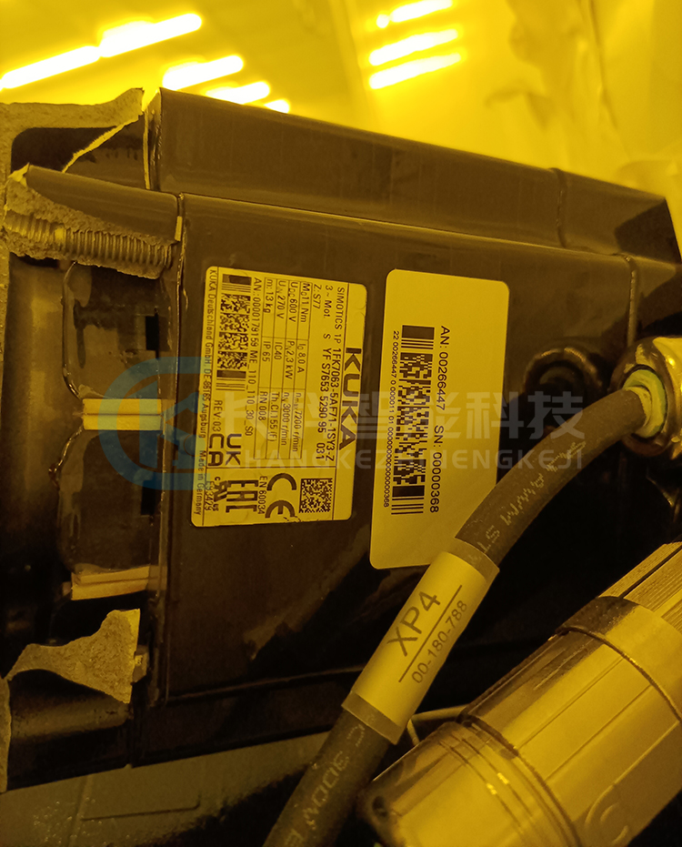 库卡机器人KR210 R2700 prime CR FLR撞机维修